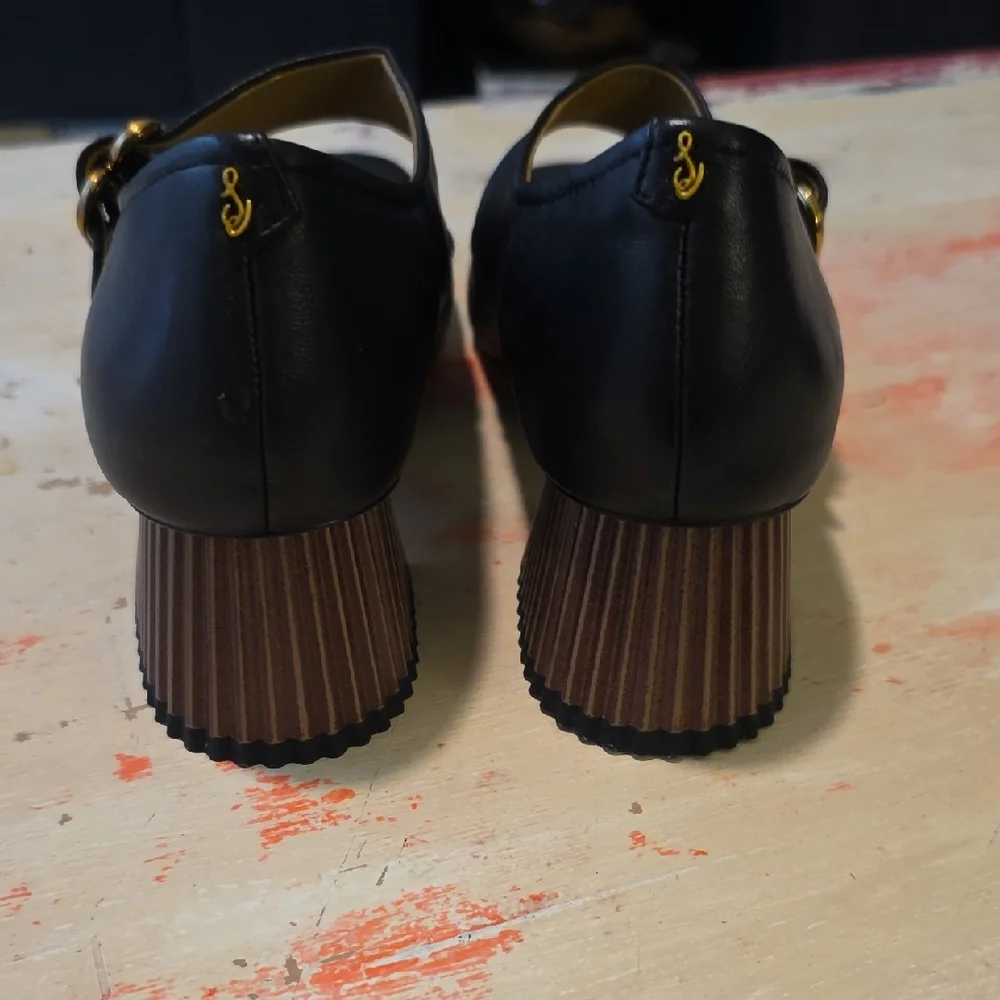 Sam Edelman Black Mary Jane Heels with Gold Buckle - Picture 6 of 9